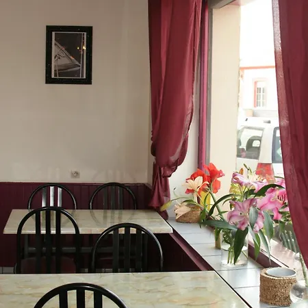 Hotel De L'avenue 3*